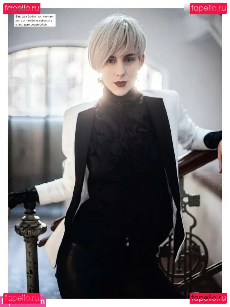 Lisa Eckhart Onlyfans Photo Gallery 