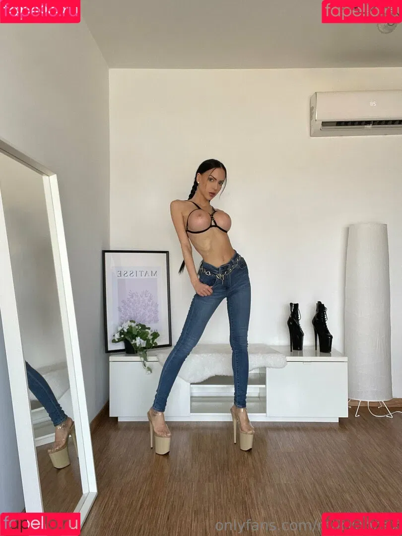 maryannax Onlyfans Photo Gallery 