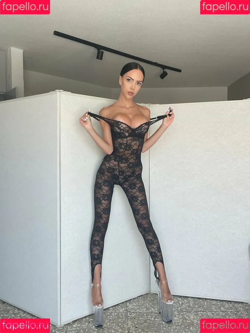 maryannax Onlyfans Photo Gallery 