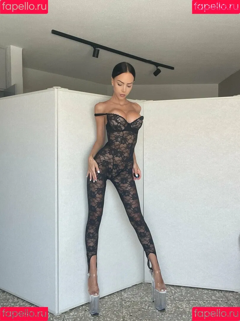 maryannax Onlyfans Photo Gallery 