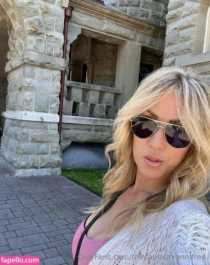 thecapricavannifree Onlyfans Photo Gallery 