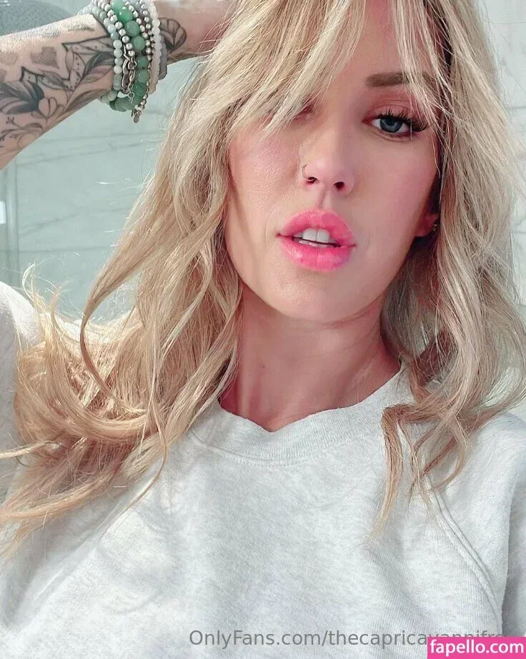 thecapricavannifree Onlyfans Photo Gallery 
