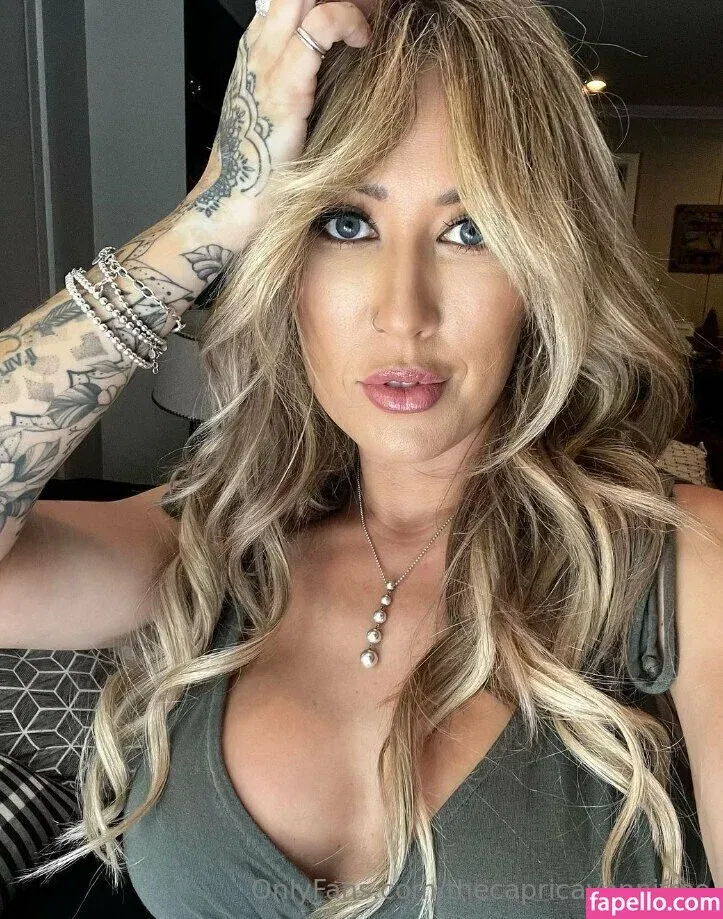 thecapricavannifree Onlyfans Photo Gallery 
