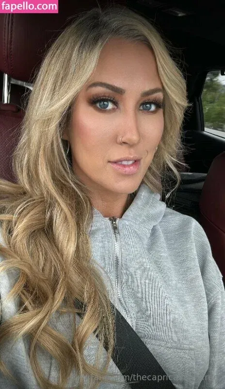 thecapricavannifree Onlyfans Photo Gallery 