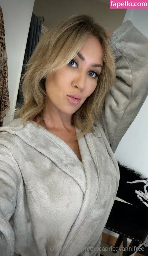 thecapricavannifree Onlyfans Photo Gallery 