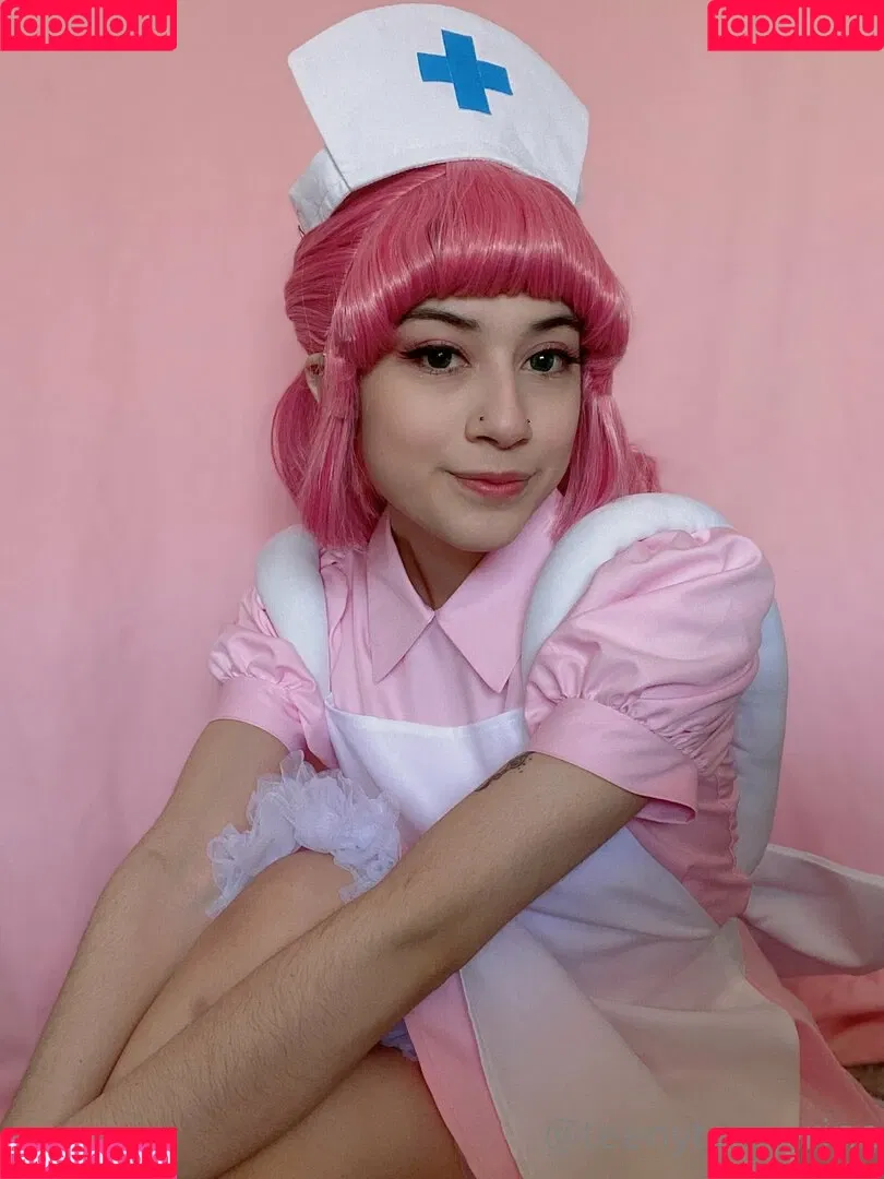 teenytangerine Onlyfans Photo Gallery 