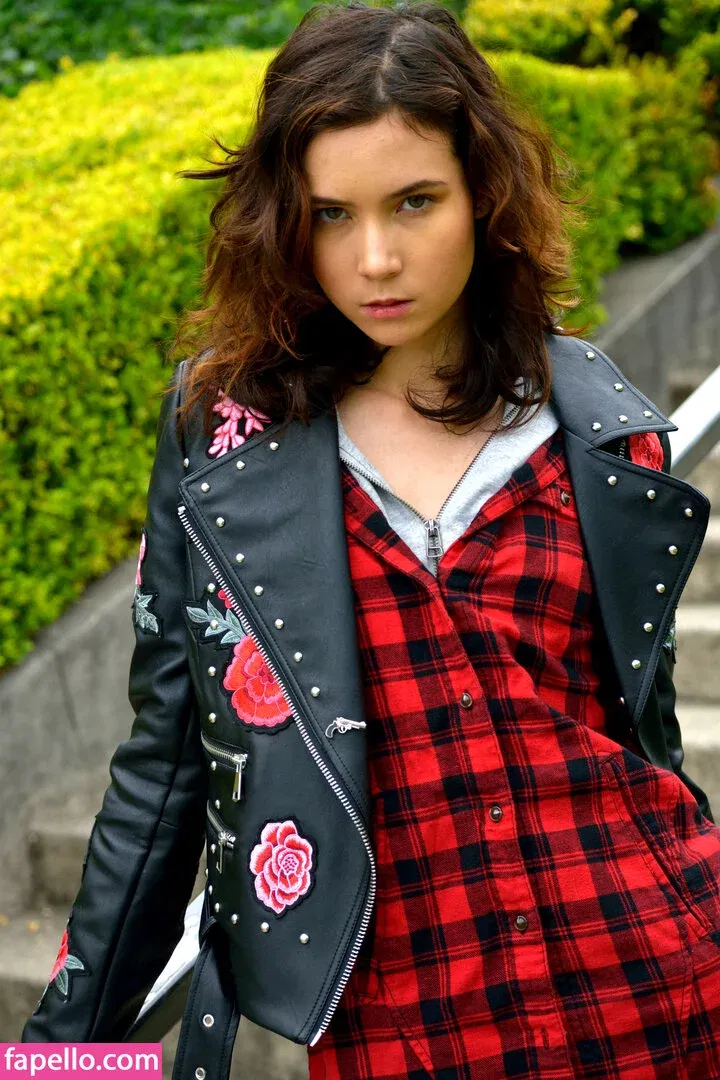 Diana Azalea Jeanette Onlyfans Photo Gallery 