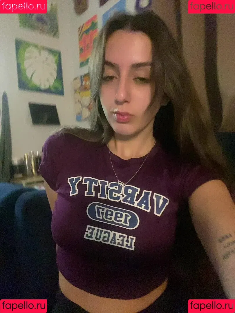 Charly Ashlynn Onlyfans Photo Gallery 