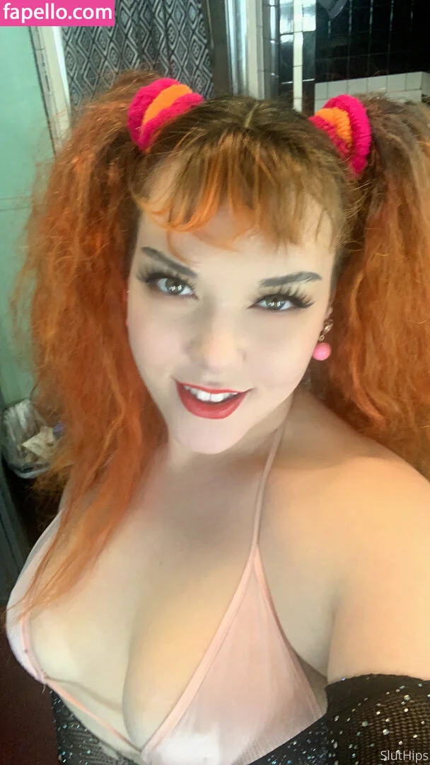 sluthips Onlyfans Photo Gallery 