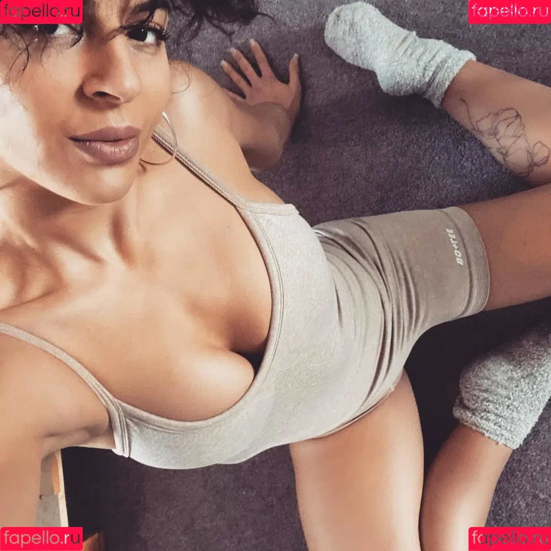 Pahrnia Parsons Onlyfans Photo Gallery 
