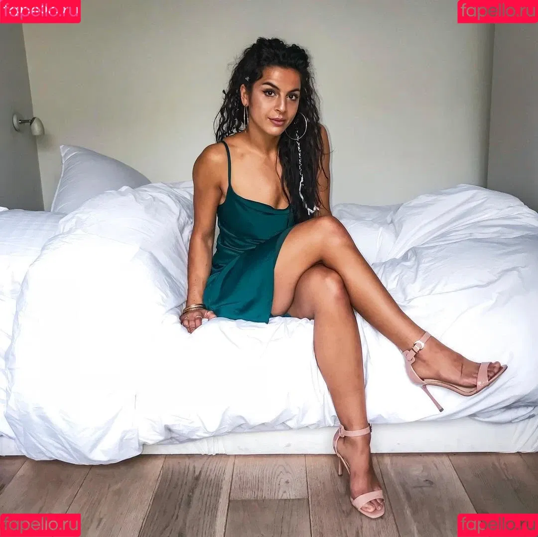 Pahrnia Parsons Onlyfans Photo Gallery 