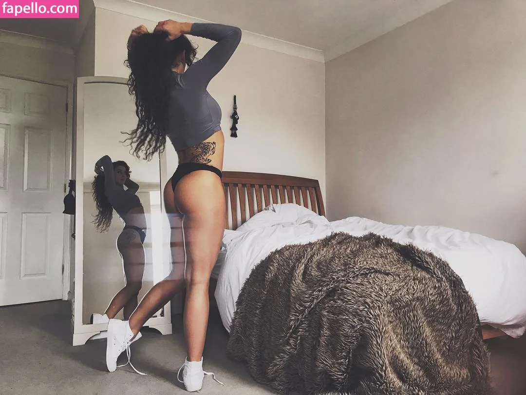 Pahrnia Parsons Onlyfans Photo Gallery 