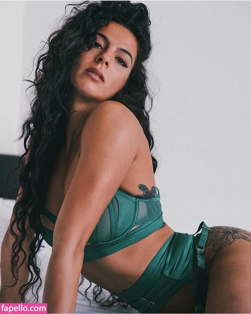 Pahrnia Parsons Onlyfans Photo Gallery 