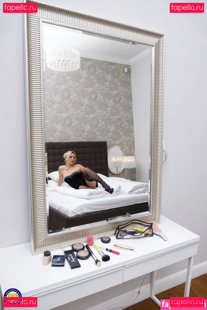 Julia Pink Onlyfans Photo Gallery 