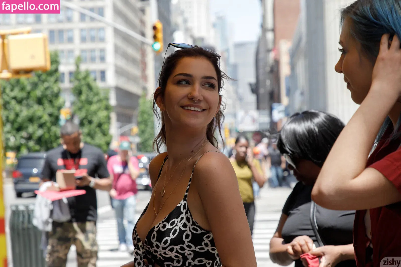 Zishy Onlyfans Photo Gallery 