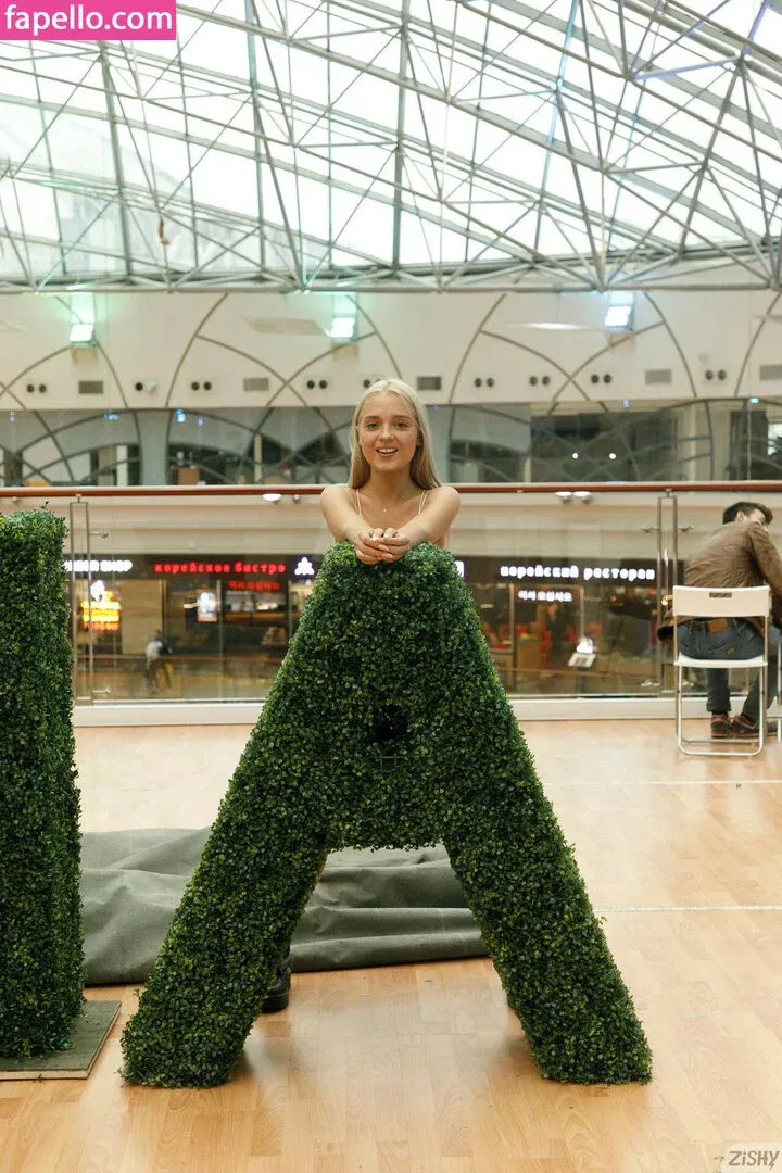 Zishy Onlyfans Photo Gallery 