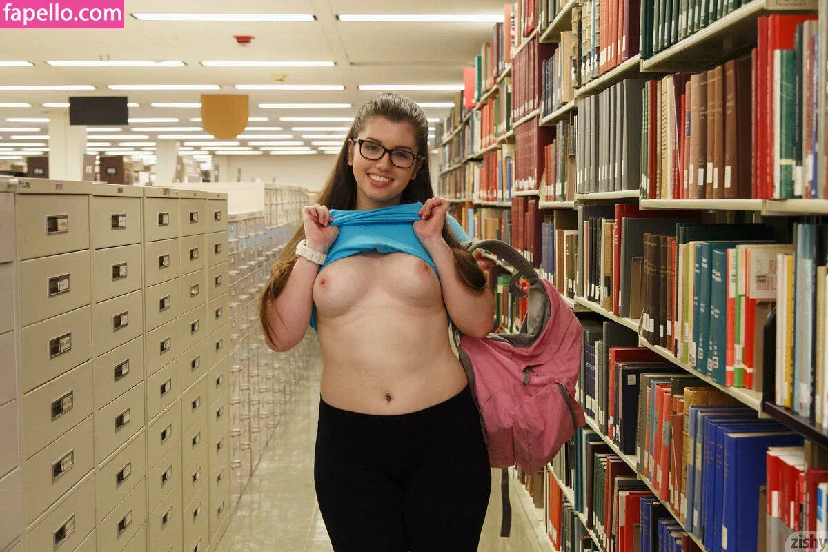 Zishy Onlyfans Photo Gallery 