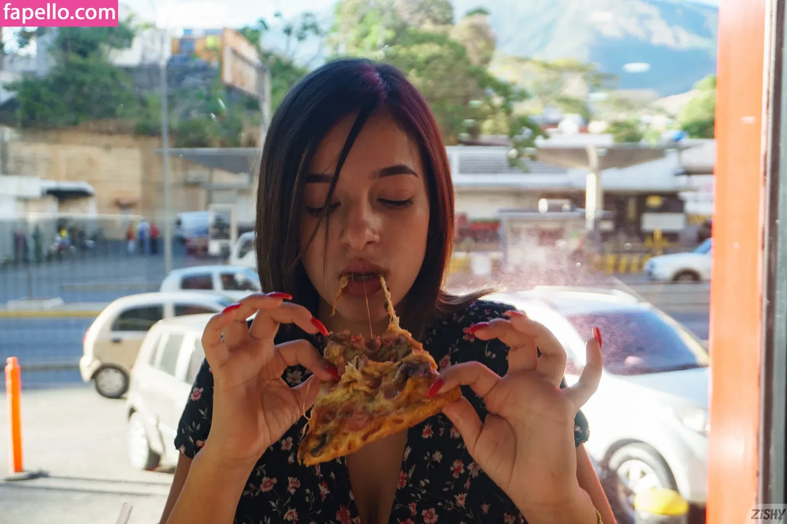 Zishy Onlyfans Photo Gallery 