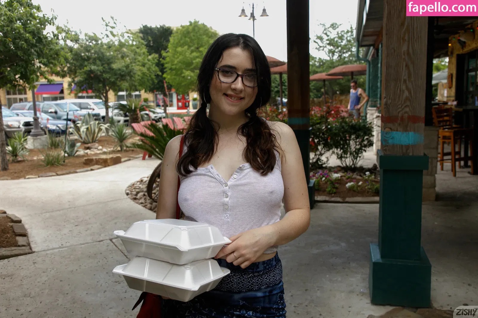 Zishy Onlyfans Photo Gallery 