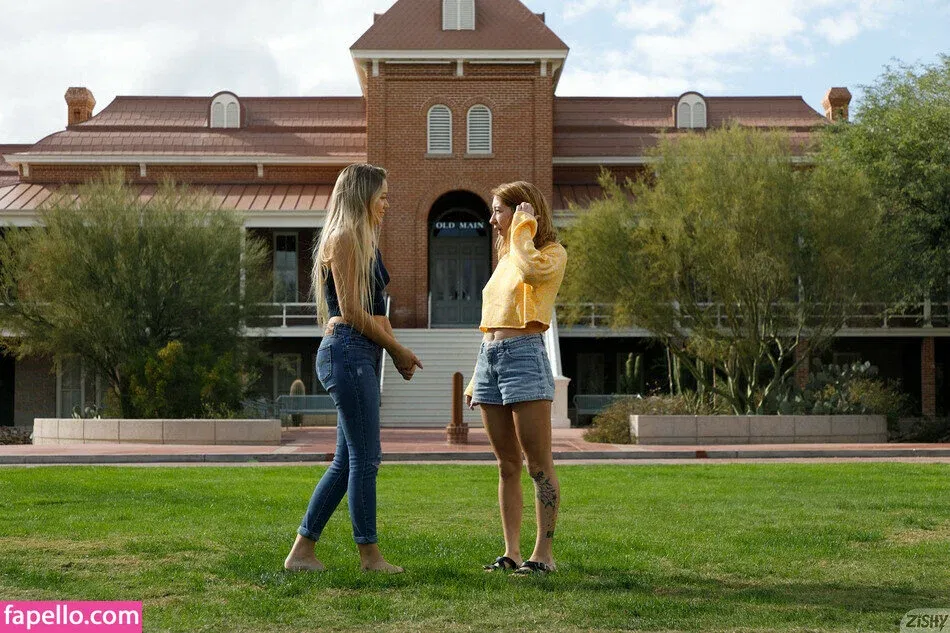 Zishy Onlyfans Photo Gallery 