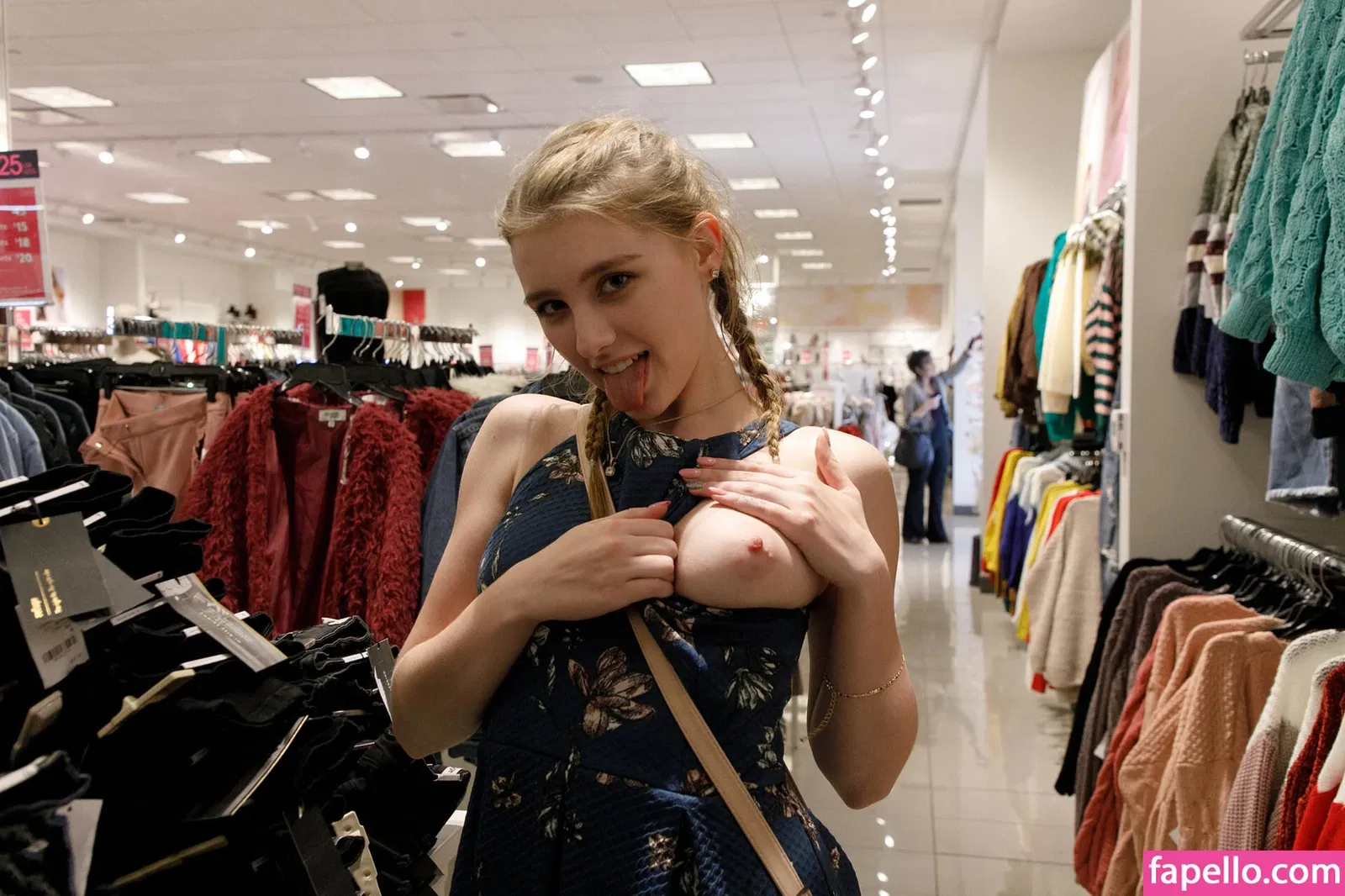 Zishy Onlyfans Photo Gallery 