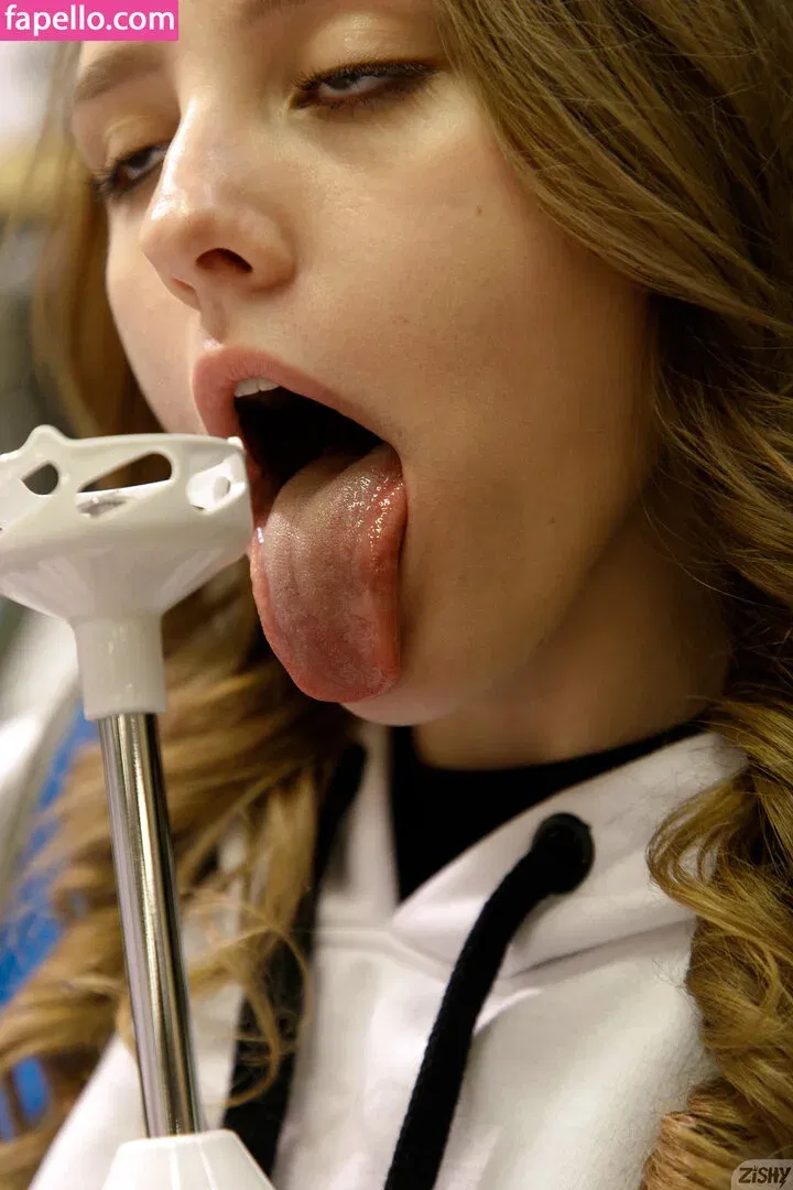 Zishy Onlyfans Photo Gallery 