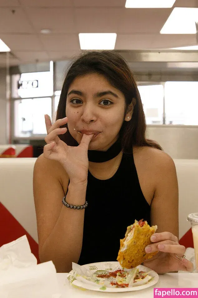 Zishy Onlyfans Photo Gallery 