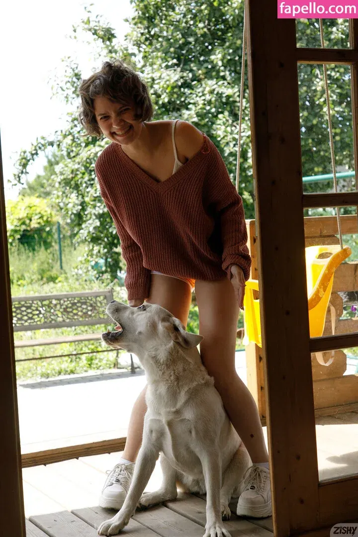 Zishy Onlyfans Photo Gallery 