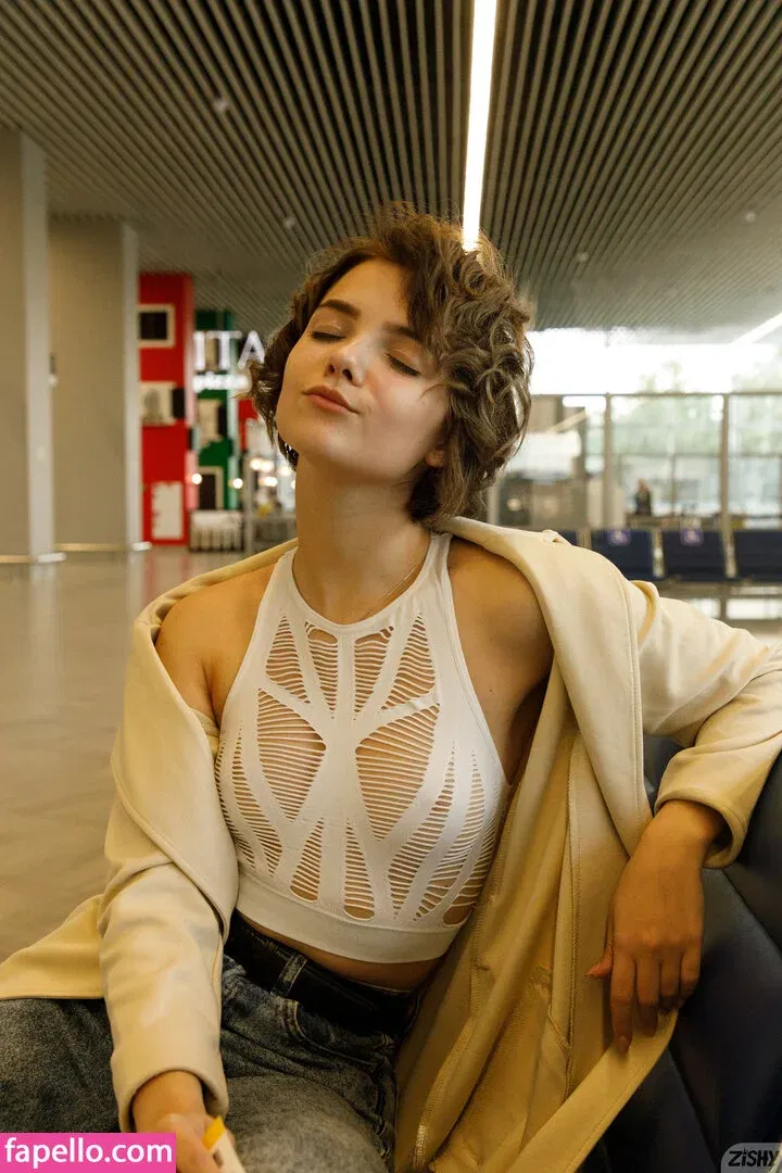 Zishy Onlyfans Photo Gallery 