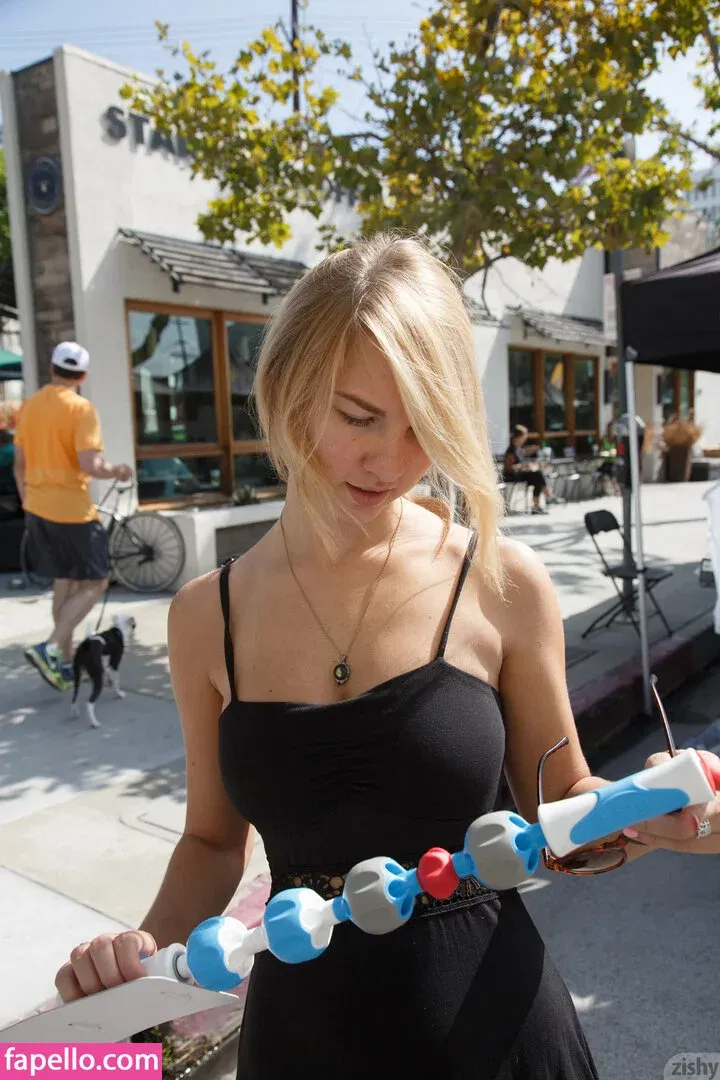 Zishy Onlyfans Photo Gallery 