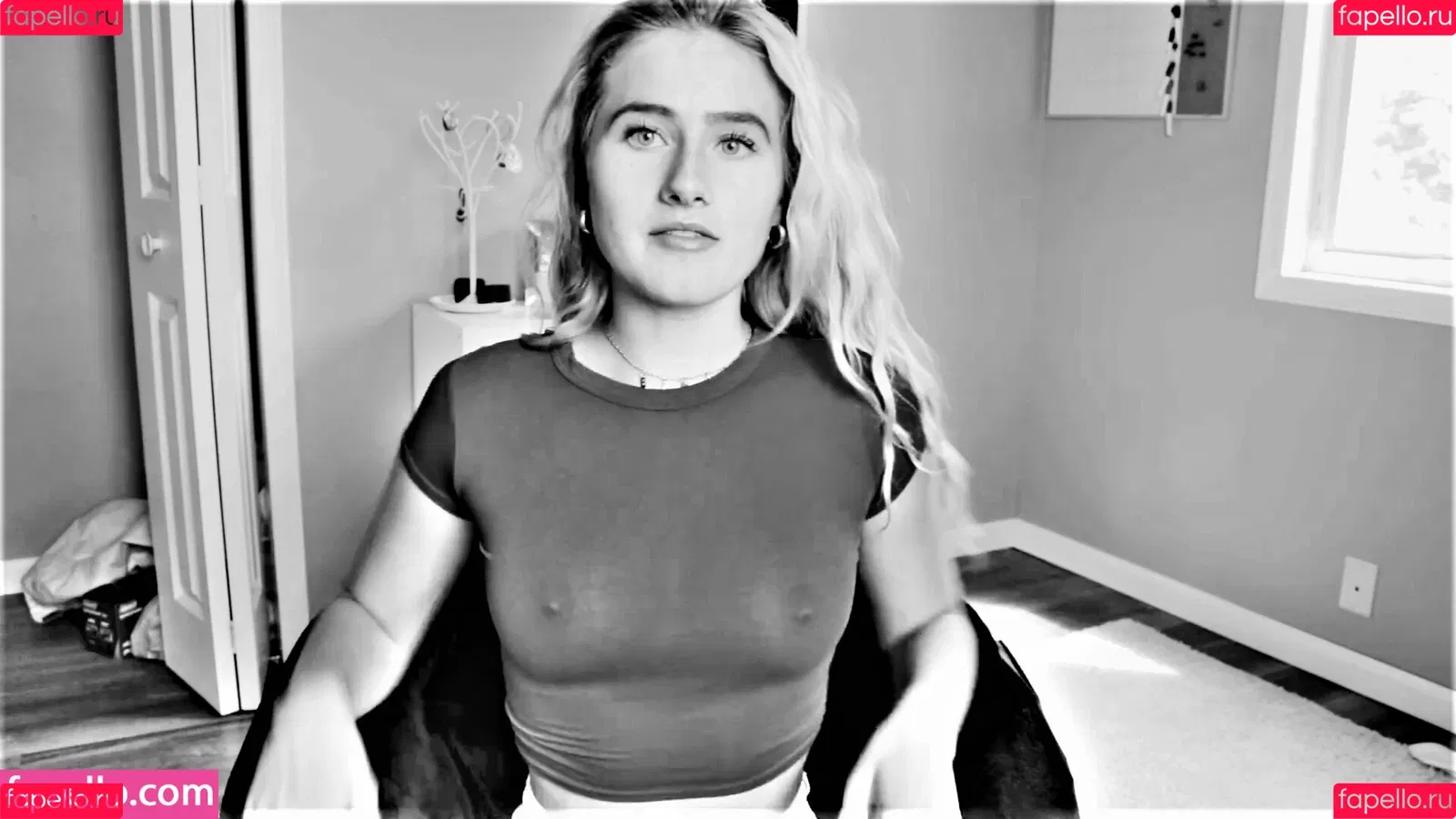 Esther Perepechkin Onlyfans Photo Gallery 
