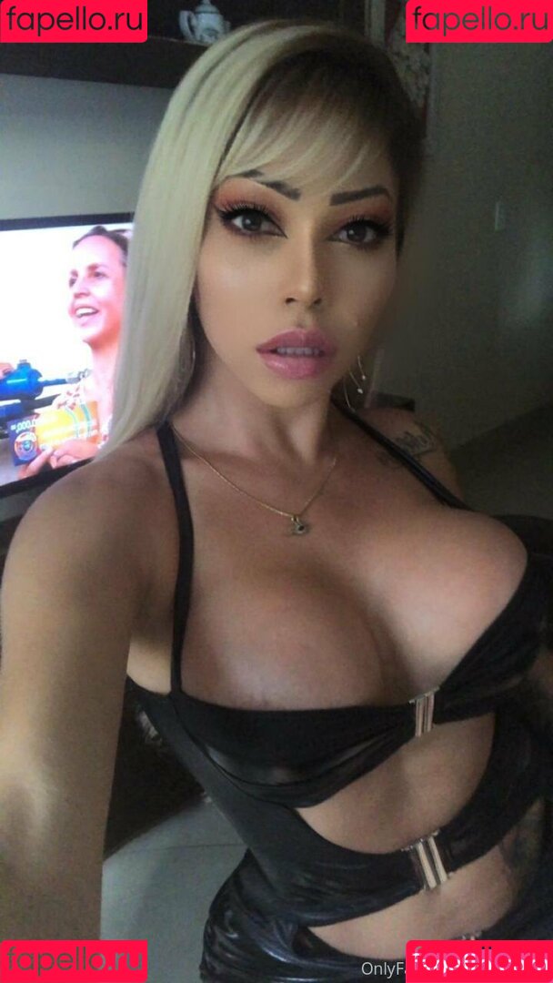Luiza Ariel Onlyfans Photo Gallery 