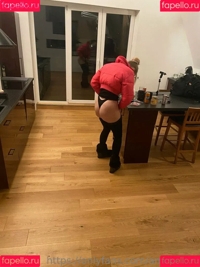 amebibabi Onlyfans Photo Gallery 