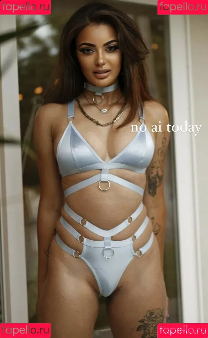 krystaleeliz Onlyfans Photo Gallery 