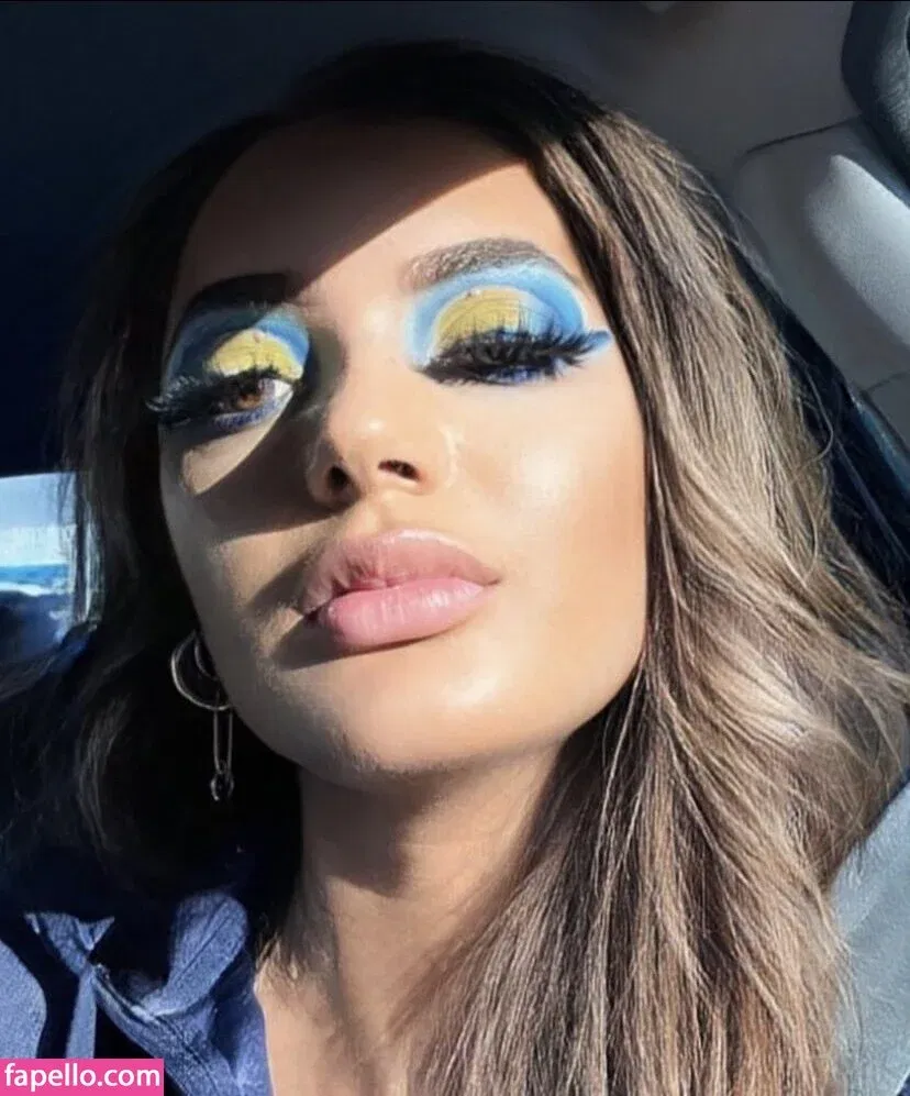 krystaleeliz Onlyfans Photo Gallery 