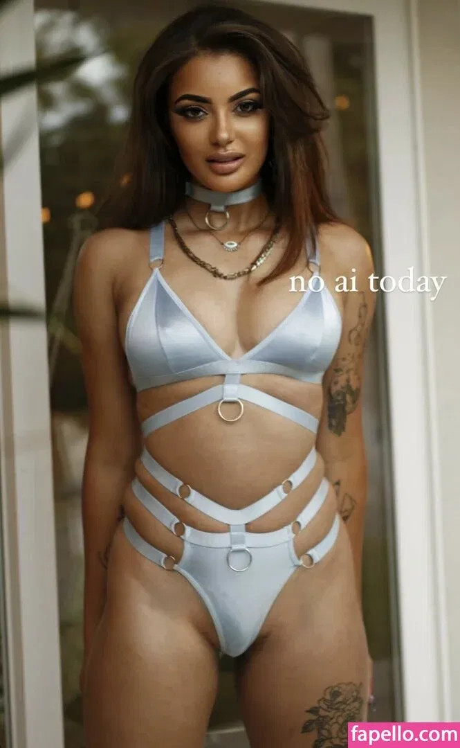 krystaleeliz Onlyfans Photo Gallery 