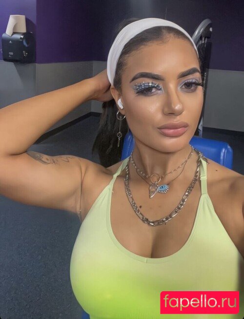 krystaleeliz Onlyfans Photo Gallery 