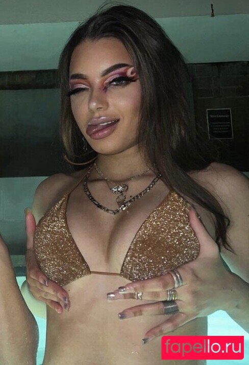 krystaleeliz Onlyfans Photo Gallery 