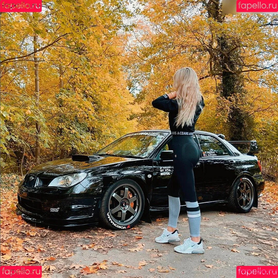 Pia.sti Onlyfans Photo Gallery 