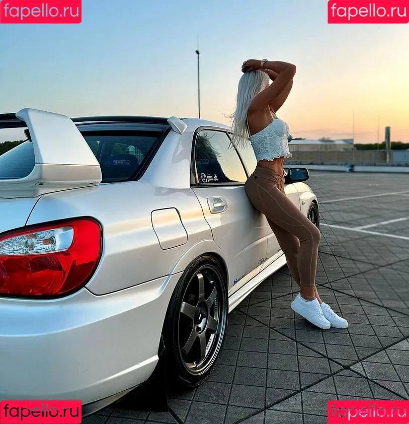 Pia.sti Onlyfans Photo Gallery 