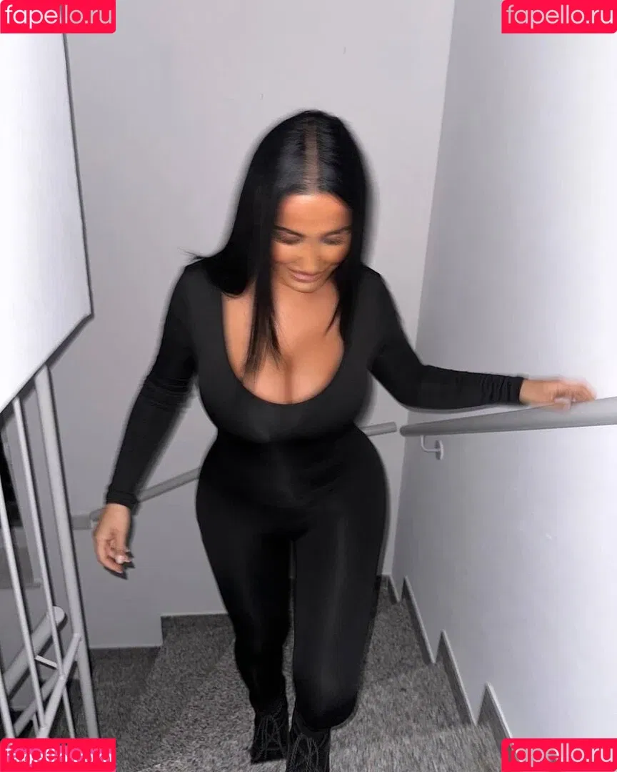 nahrinblack Onlyfans Photo Gallery 
