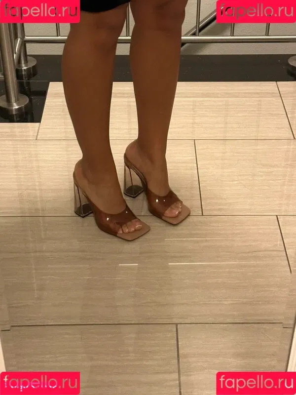 nahrinblack Onlyfans Photo Gallery 