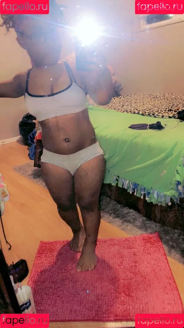 tink.tynk Onlyfans Photo Gallery 