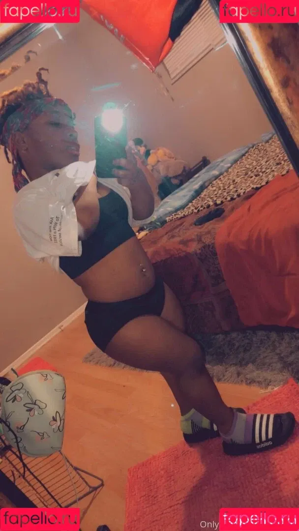 tink.tynk Onlyfans Photo Gallery 