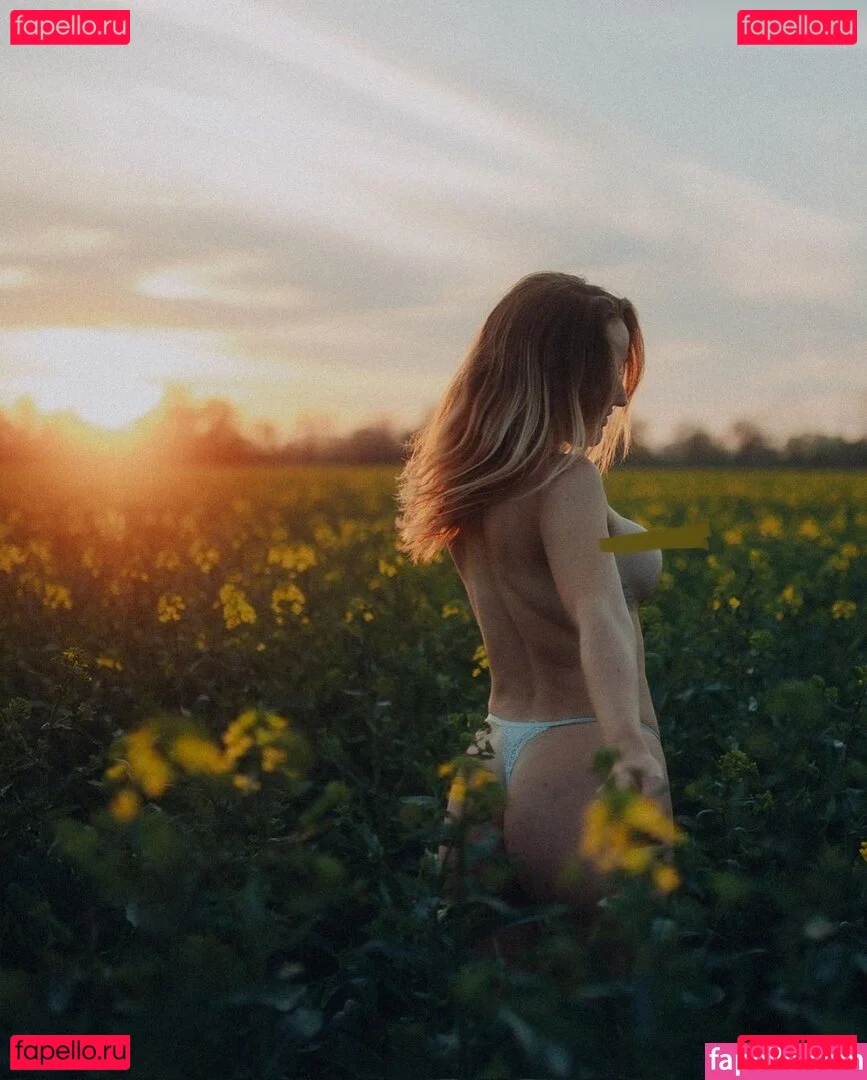 Theresa Kern Onlyfans Photo Gallery 