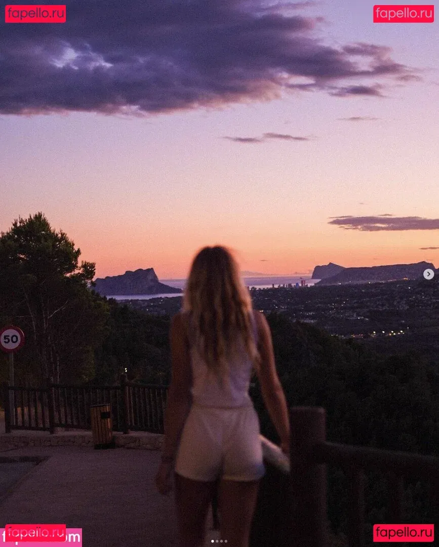 Theresa Kern Onlyfans Photo Gallery 