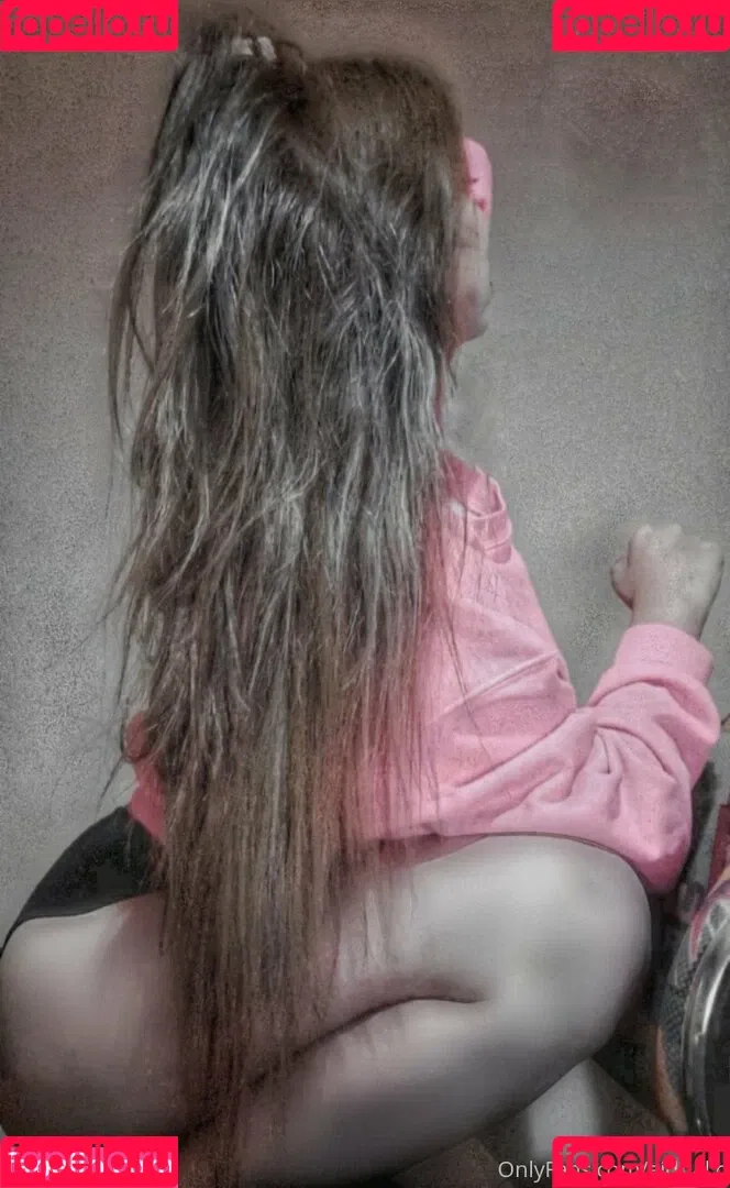 ettlc Onlyfans Photo Gallery 
