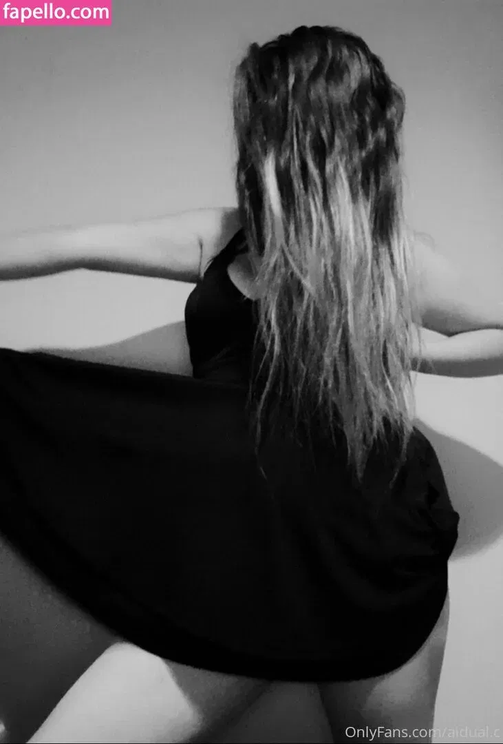 ettlc Onlyfans Photo Gallery 