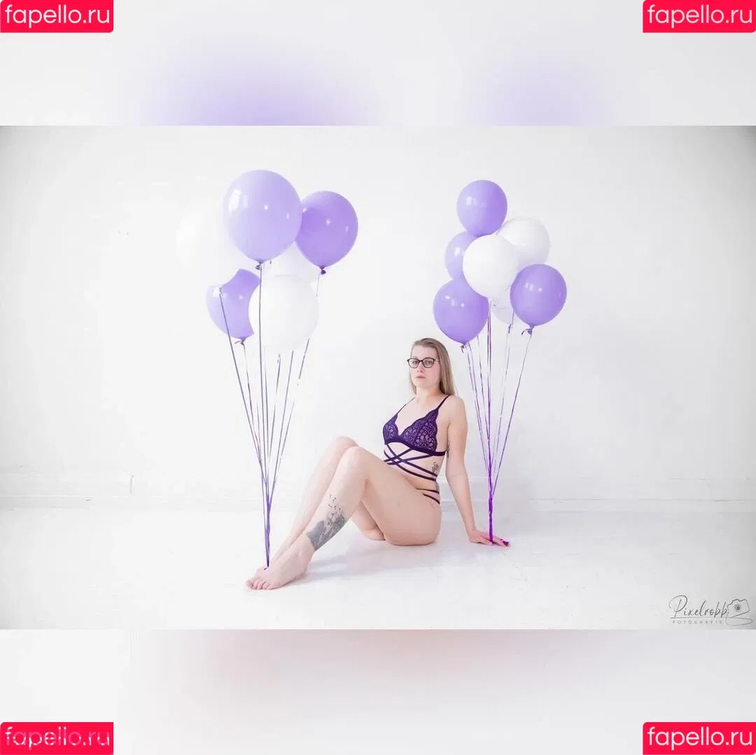Lena Jaeger Onlyfans Photo Gallery 