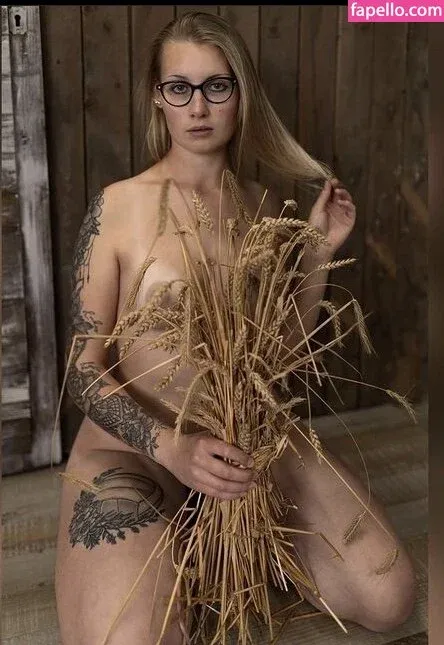 Lena Jaeger Onlyfans Photo Gallery 